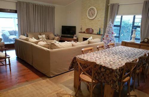 Bushman's River Mouth House | 220 m² House ∙ 4 bedrooms ∙ 10 guests