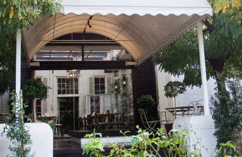 Stellenbosch Central Apartment | 222 m² Apartment ∙ 3 bedrooms ∙ 6 guests