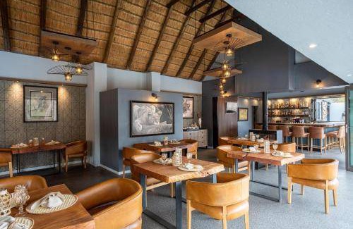 Madikwe Game Reserve Cabin | 223 m² Lodge ∙ 4 guests