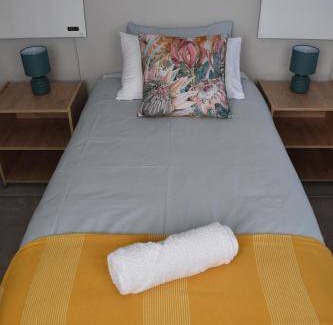 Harrismith Apartment | 23 m² Apartment ∙ 2 bedrooms ∙ 5 guests