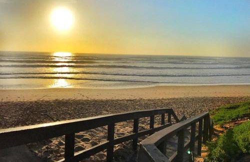 Pollok Beach Apartment | 230 m² Apartment ∙ 3 bedrooms ∙ 12 guests