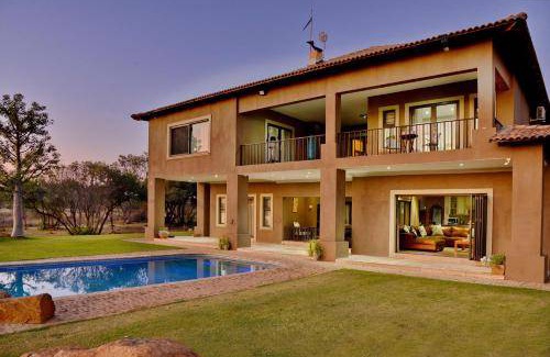 Madibeng Bed & Breakfast | 230 m² Bed and breakfast ∙ 5 bedrooms ∙ 10 guests