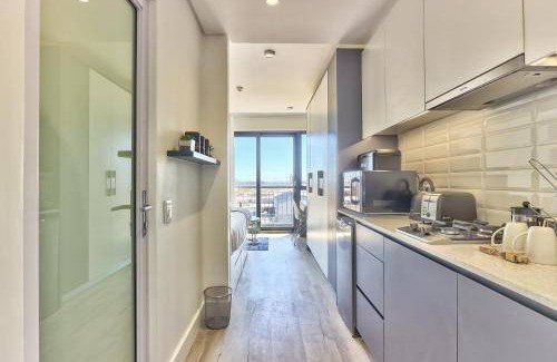 Cape Town City Centre Apartment | 24 m² Apartment ∙ 1 bedroom ∙ 2 guests