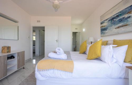 Umhlanga Apartment | 24 Sea Lodge - Sea Viewing Apartment