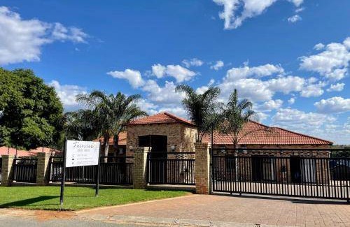 Hartswater Bed & Breakfast | 25 m² Bed and breakfast ∙ 3 guests