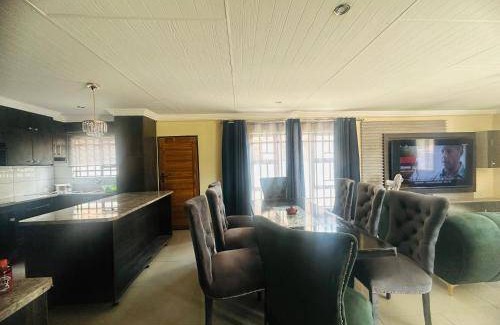 Polokwane Bed & Breakfast | 25 m² Bed and breakfast ∙ 4 guests
