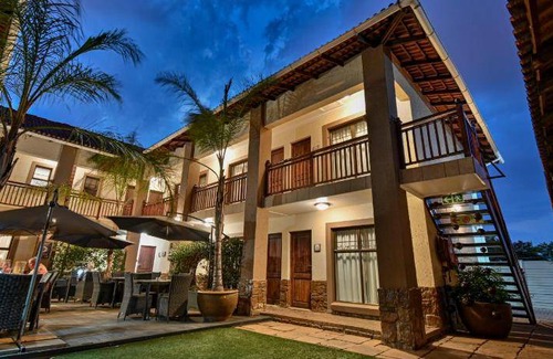 Brandwag Hotel | 25 m² Hotel ∙ 127 guests