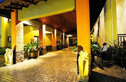 Brandwag Hotel | 25 m² Hotel ∙ 127 guests