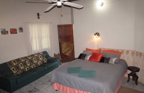 Thorny Bush Game Reserve House | 25 m² House ∙ 1 bedroom ∙ 3 guests