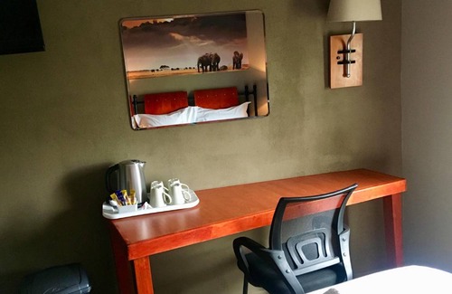 Moqhaka House | 25 m² Motel ∙ 3 guests