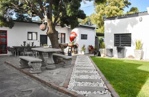 Beaufort West Bed & Breakfast | 250 m² Bed and breakfast ∙ 3 bedrooms ∙ 6 guests