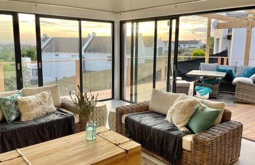 Saint Francis Bay House | 250 m² House ∙ 4 bedrooms ∙ 8 guests