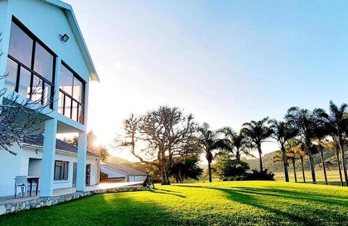 Still Bay House | 250 m² House ∙ 6 bedrooms ∙ 12 guests