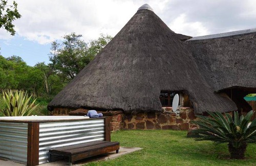 Bela-Bela Cabin | 250 m² Lodge ∙ 6 bedrooms ∙ 14 guests