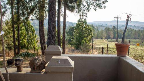 Muldersdrift Villa | 279 m² Villa ∙ 4 bedrooms ∙ 14 guests