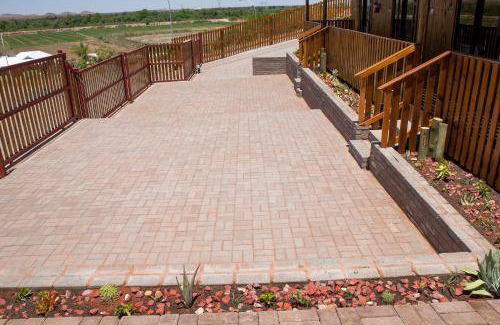 Upington Cabin | 28 m² Lodge ∙ 3 guests