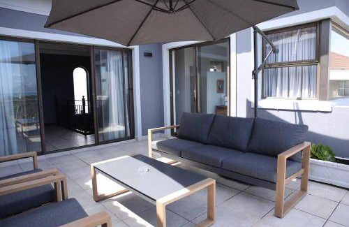 Big Bay Apartment | 295 m² Apartment ∙ 4 bedrooms ∙ 8 guests