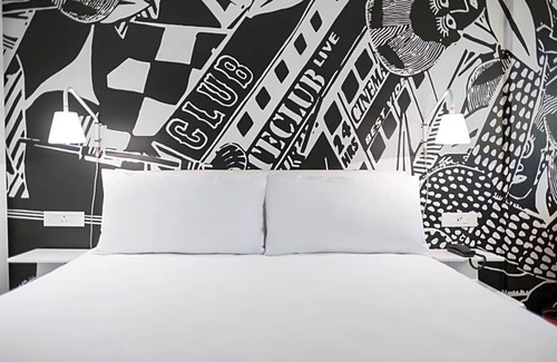 Silo District Hotel | 3-Star Hotel ∙ Radisson RED Hotel V&A Waterfront Cape Town