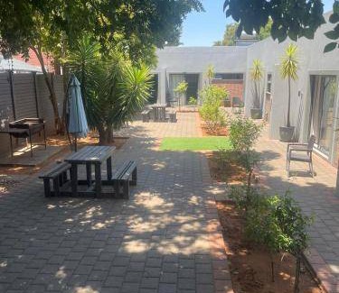 Westdene Bed & Breakfast | 30 m² Bed and breakfast ∙ 4 guests