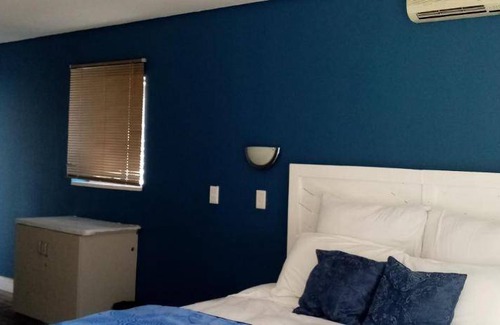 Kempton Park Bed & Breakfast | 30 m² Bed and breakfast ∙ 2 guests