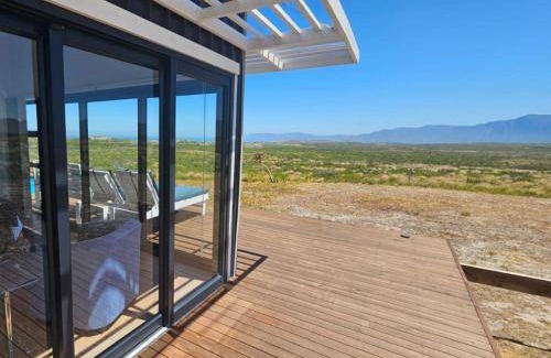 Overstrand Cabin | 30 m² Lodge ∙ 2 guests