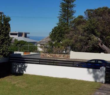 Voelklip House | 300 m² House ∙ 4 bedrooms ∙ 10 guests