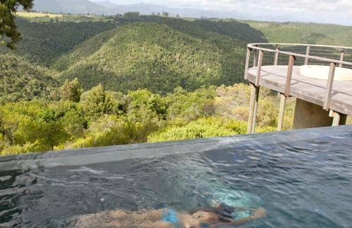 Keurboomstrand Cabin | 300 m² Lodge ∙ 3 bedrooms ∙ 127 guests