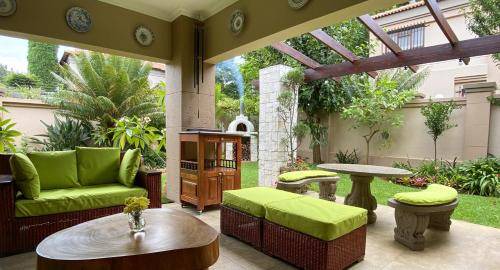 Faerie Glen Villa | 300 m² Villa ∙ 3 bedrooms ∙ 6 guests