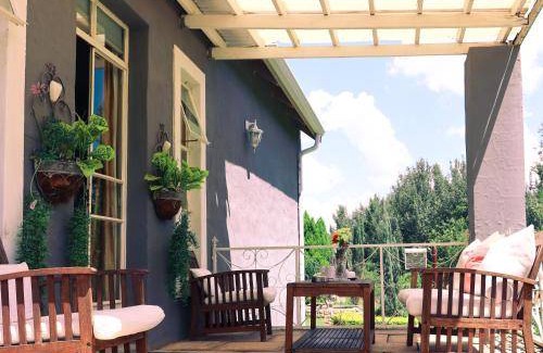 Magaliesberg Villa | 300 m² Villa ∙ 3 bedrooms ∙ 6 guests