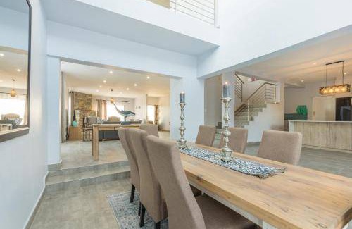 Wilderness Beach Villa | 300 m² Villa ∙ 4 bedrooms ∙ 8 guests