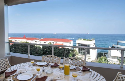 Umhlanga Apartment | 302 Oyster Schelles - by Stay in Umhlanga