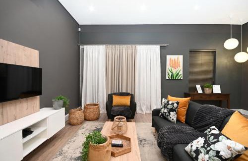 Firgrove Rural Apartment | 309 on Titanium