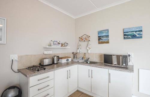 Yzerfontein Apartment | 32 m² Apartment ∙ 1 bedroom ∙ 2 guests