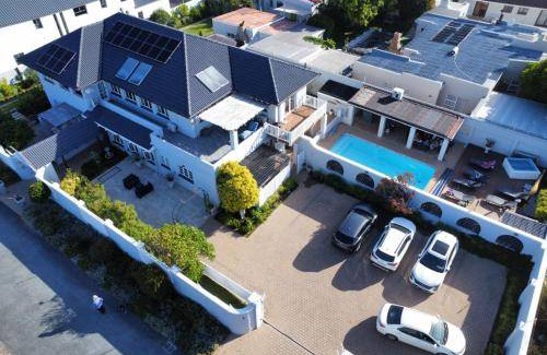 Westcliff Hotel | 33 m² Hotel ∙ 3 guests