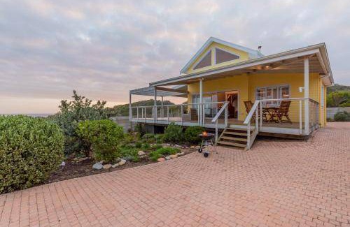 Wilderness Beach House | 336 m² House ∙ 3 bedrooms ∙ 6 guests