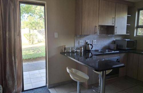 Greater Johannesburg Metropolitan Area Bed & Breakfast | 34 m² Bed and breakfast ∙ 5 guests