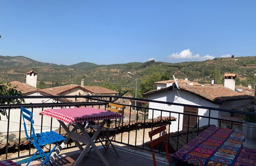 Sirince Hotel | 35 m² Hotel ∙ 4 guests