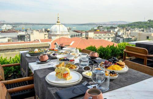 Cagaloglu Hotel | 35 m² Hotel ∙ 127 guests