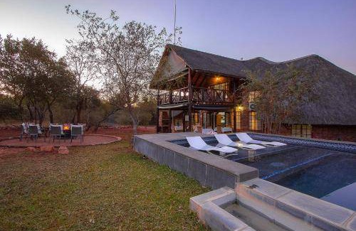 Marloth Park Cabin | 35 m² Lodge ∙ 2 guests