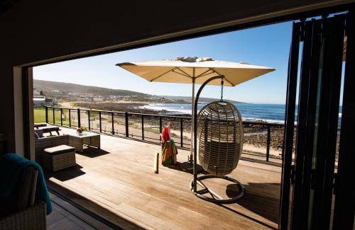 Jongensfontein Bed & Breakfast | 350 m² Bed and breakfast ∙ 2 bedrooms ∙ 7 guests