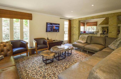 Clarens Bed & Breakfast | 350 m² Bed and breakfast ∙ 3 bedrooms ∙ 6 guests