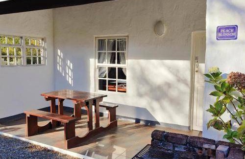 Hogsback House | 350 m² House ∙ 3 bedrooms ∙ 6 guests