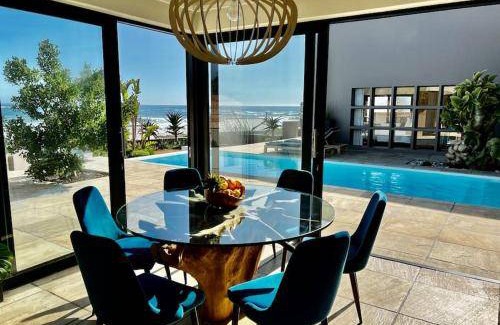 Kommetjie Villa | 350 m² Villa ∙ 4 bedrooms ∙ 7 guests