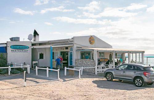 Calypso Beach House | 355 m² House ∙ 4 bedrooms ∙ 8 guests