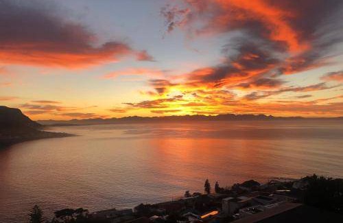 Fish Hoek Bed & Breakfast | 36 m² Bed and breakfast ∙ 2 guests