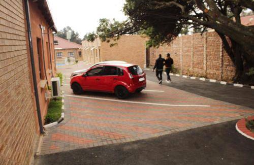 Germiston Bed & Breakfast | 36 m² Bed and breakfast ∙ 4 guests