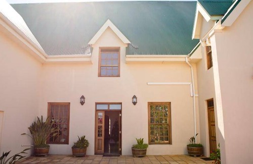 Paarl Bed & Breakfast | 36 m² Bed and breakfast ∙ 3 guests