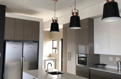 Pinnacle Point House | 360 m² House ∙ 3 bedrooms ∙ 6 guests