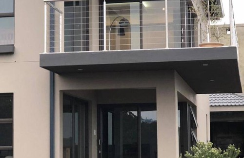 Pinnacle Point House | 360 m² House ∙ 3 bedrooms ∙ 6 guests