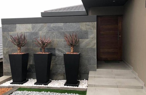 Pinnacle Point House | 360 m² House ∙ 3 bedrooms ∙ 6 guests